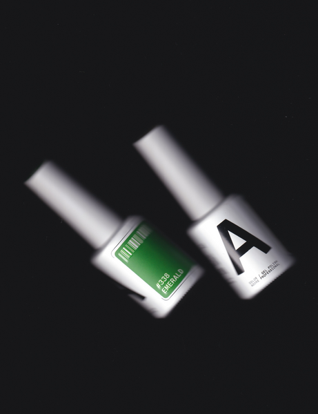 Гель-лак зелений Adore №338 emerald, 12 мл