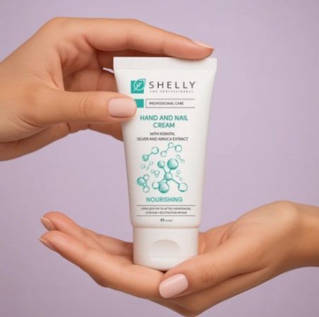 Крем для рук та нігтів з кератином, сріблом і екстрактом арніки Shelly, 45мл