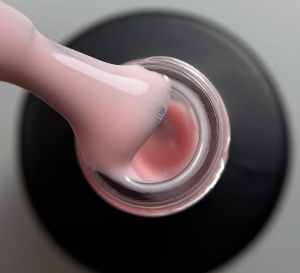 Гель для нігтів світлий нюдовий Vakula Nails Bottle Gel №3, 9 мл